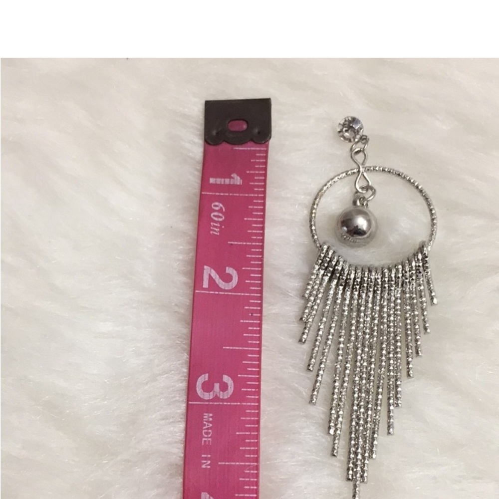 Sassy Chandelier Style Earring - Picture 5 of 6